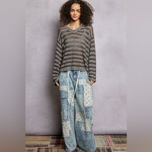 Stripe Pattern V-Neck Long Sleeve Knit Top🆕